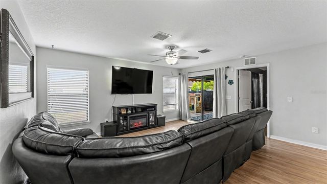 5739 LACAR WAY, Lakeland, FL 33805