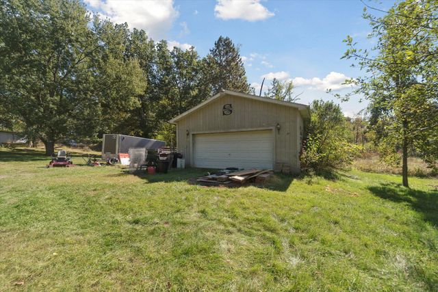 7272 Huff Road, Bellevue, MI 49021
