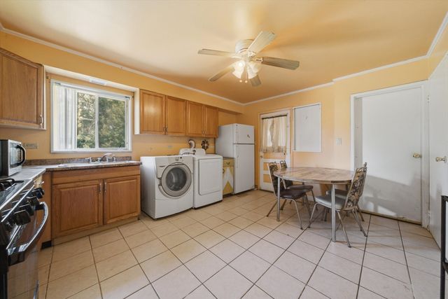22205 Central Park Avenue, Park Forest, IL 60466