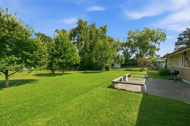 22205 Central Park Avenue, Park Forest, IL 60466