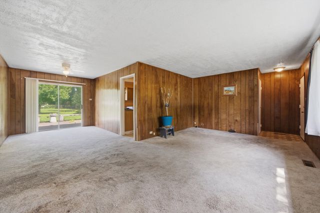 22205 Central Park Avenue, Park Forest, IL 60466