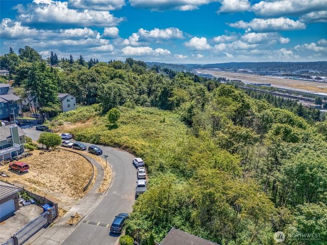 20 xx S Raymond Street, Seattle, WA 98108