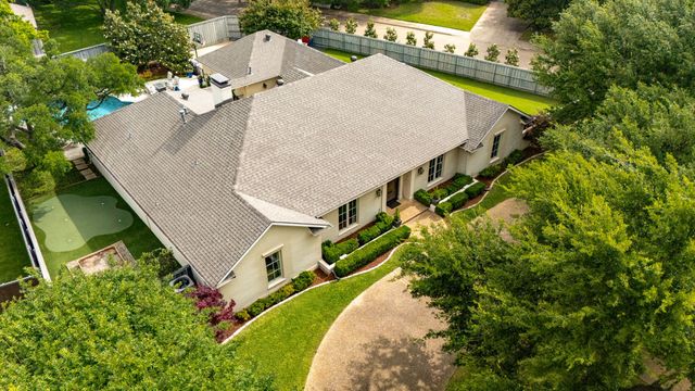 7043 Prestonshire Lane, Dallas, TX 75225