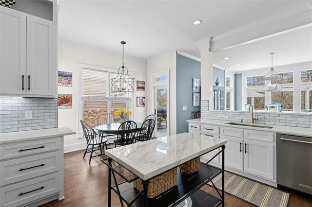 300 Waterfront Park Lane, Dawsonville, GA 30534