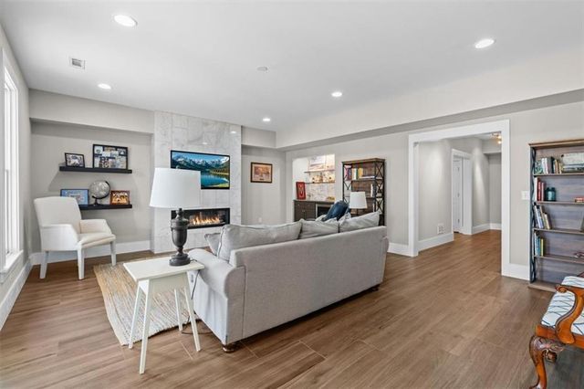 300 Waterfront Park Lane, Dawsonville, GA 30534