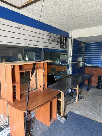 1612 W 20th St, Odessa, TX 79763