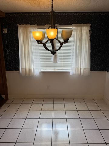 1612 W 20th St, Odessa, TX 79763