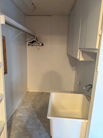 1612 W 20th St, Odessa, TX 79763