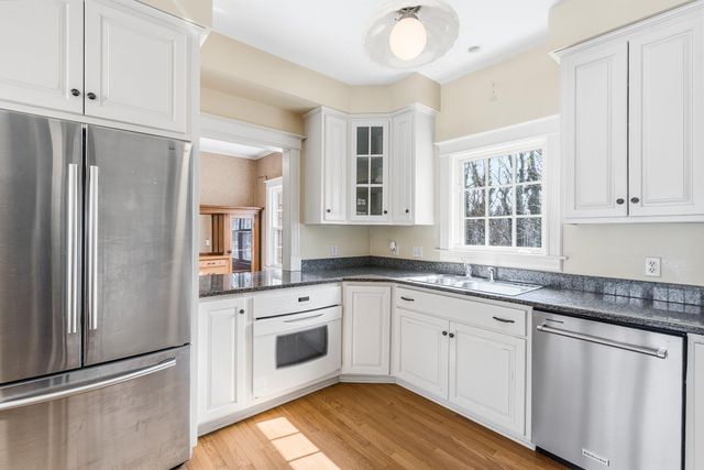 3725 Nichols Road, Kalamazoo, MI 49004