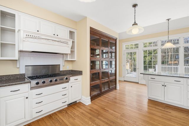 3725 Nichols Road, Kalamazoo, MI 49004