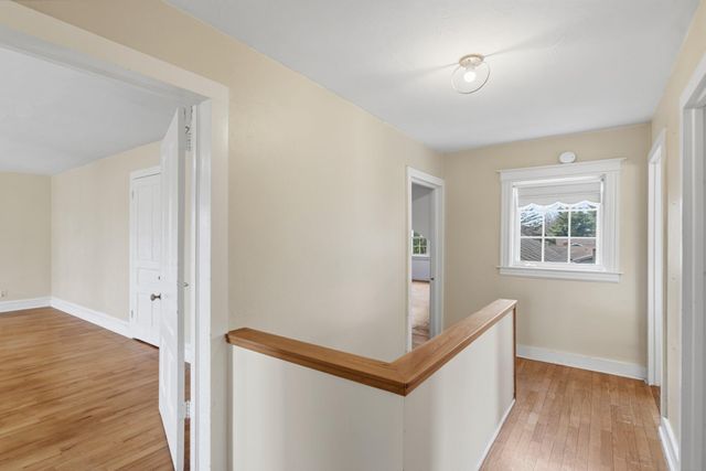 3725 Nichols Road, Kalamazoo, MI 49004