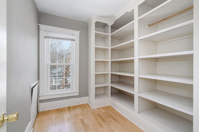 3725 Nichols Road, Kalamazoo, MI 49004