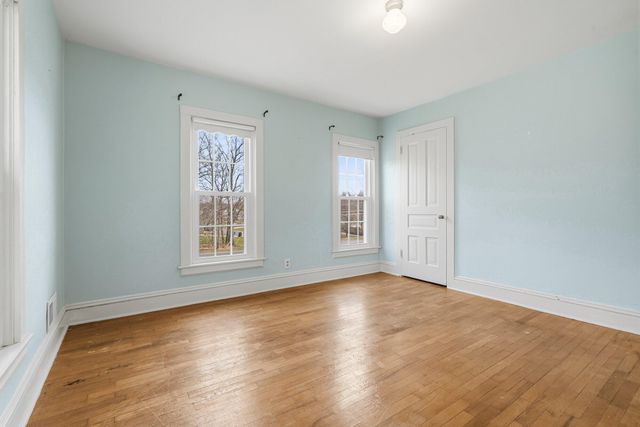 3725 Nichols Road, Kalamazoo, MI 49004