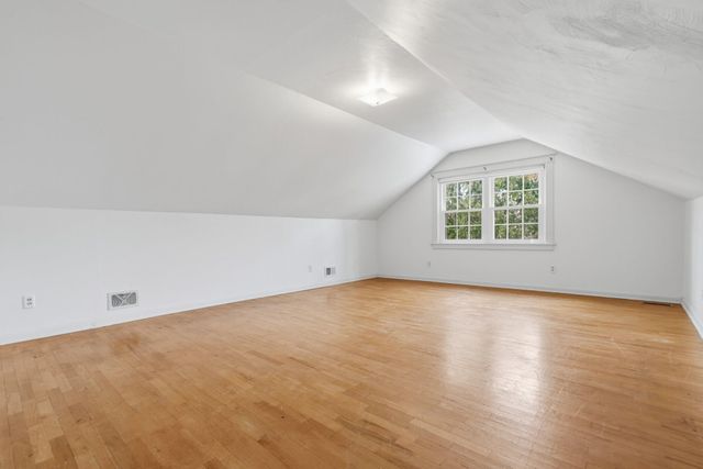 3725 Nichols Road, Kalamazoo, MI 49004