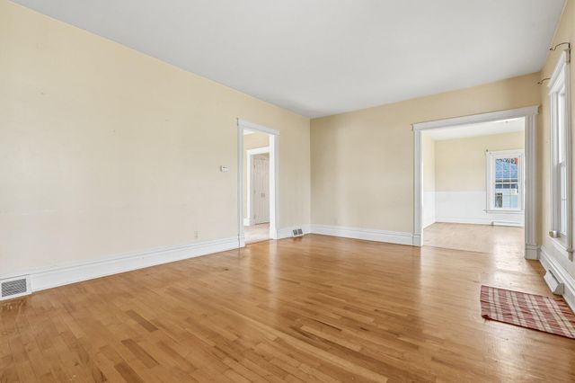 3725 Nichols Road, Kalamazoo, MI 49004