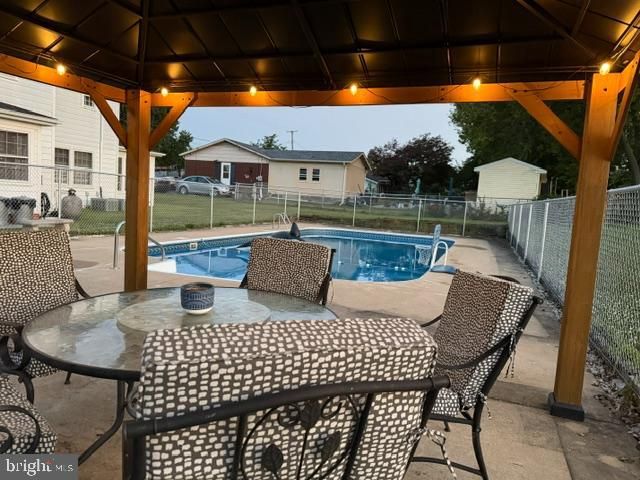 351 BELVEDERE DR, Charles Town, WV 25414