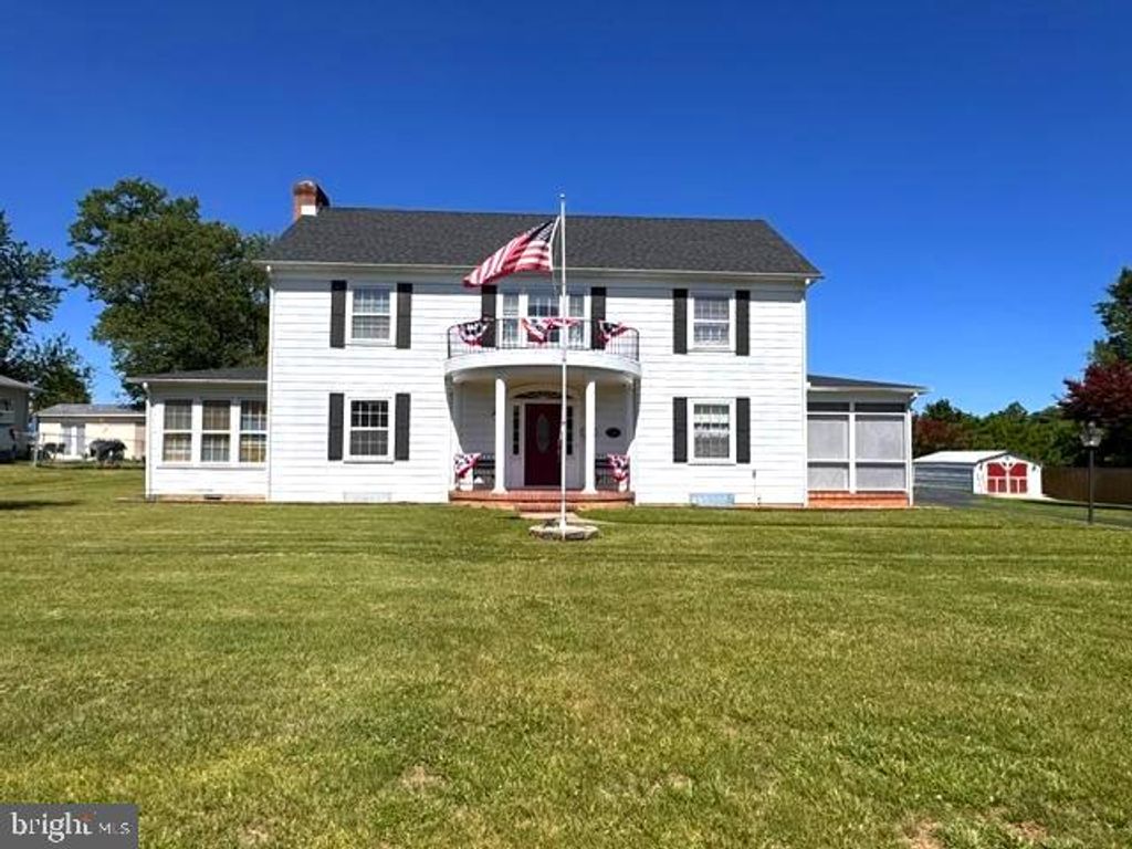 351 BELVEDERE DR, Charles Town, WV 25414