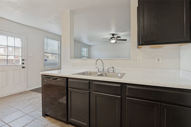 1030 April Showers Lane, Lancaster, TX 75134