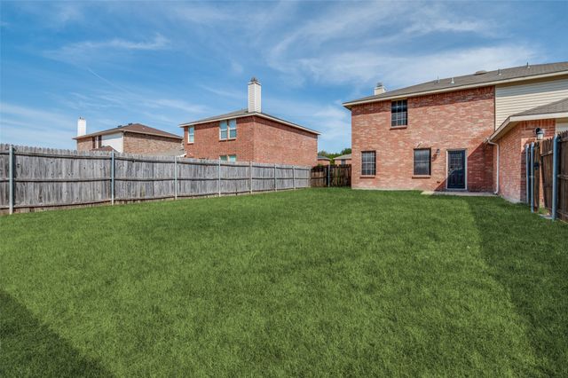 1030 April Showers Lane, Lancaster, TX 75134