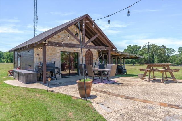 347 VZ County Road 3108, Edgewood, TX 75117