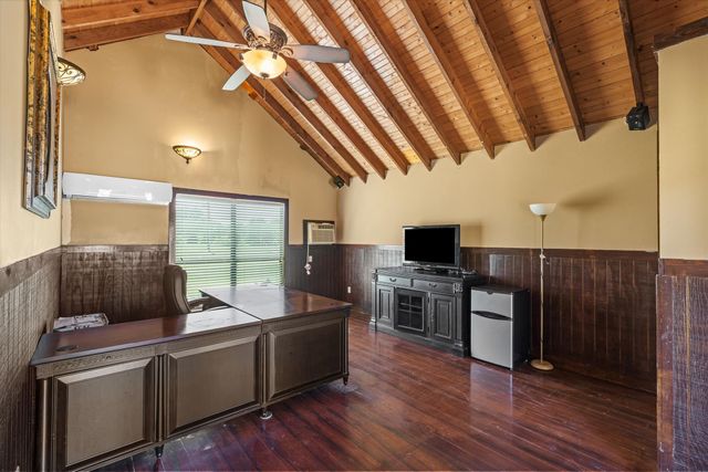 347 VZ County Road 3108, Edgewood, TX 75117