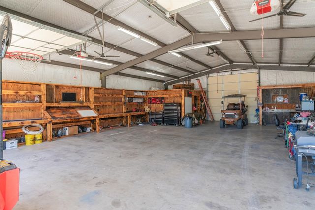 347 VZ County Road 3108, Edgewood, TX 75117