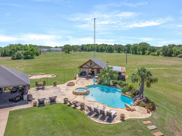 347 VZ County Road 3108, Edgewood, TX 75117