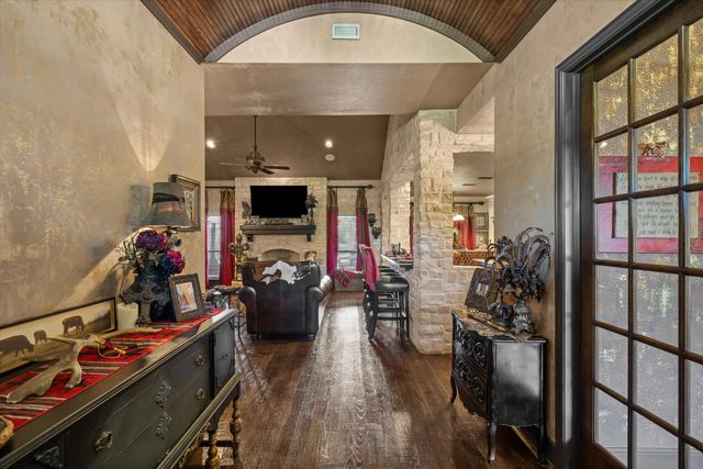 347 VZ County Road 3108, Edgewood, TX 75117
