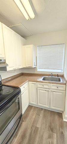 5960 NE 5th Court 4, Miami, FL 33137
