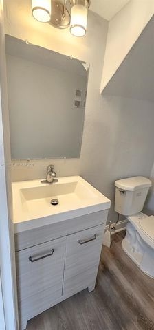 5960 NE 5th Court 4, Miami, FL 33137