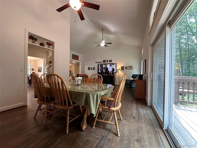 5435 Snow Den Trail, Columbiaville Village, MI 48421