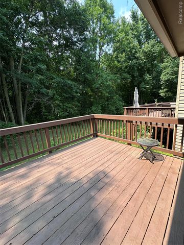 5435 Snow Den Trail, Columbiaville Village, MI 48421