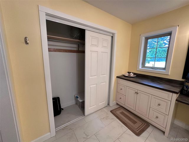 5435 Snow Den Trail, Columbiaville Village, MI 48421