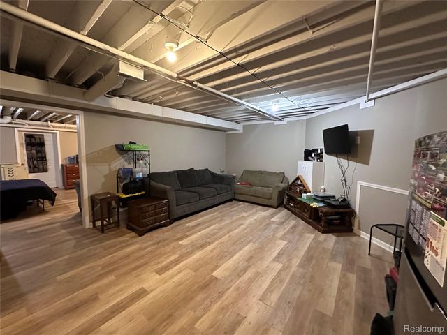 5435 Snow Den Trail, Columbiaville Village, MI 48421