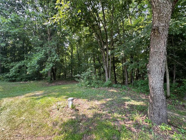 5435 Snow Den Trail, Columbiaville Village, MI 48421