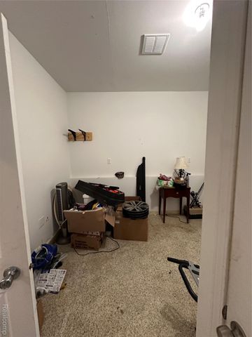 5435 Snow Den Trail, Columbiaville Village, MI 48421