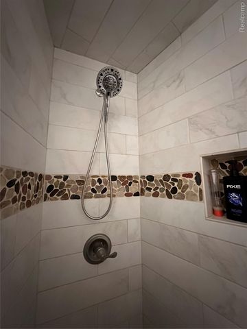 5435 Snow Den Trail, Columbiaville Village, MI 48421