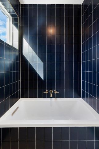 3530 Gonzales ST A, Austin, TX 78702