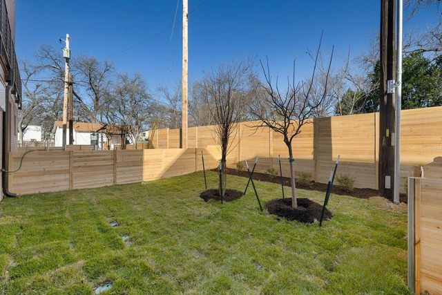 3530 Gonzales ST A, Austin, TX 78702