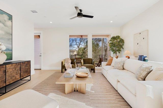 3530 Gonzales ST A, Austin, TX 78702