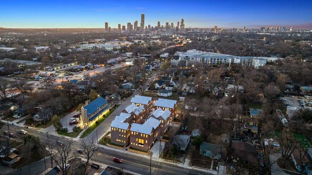 3530 Gonzales ST A, Austin, TX 78702