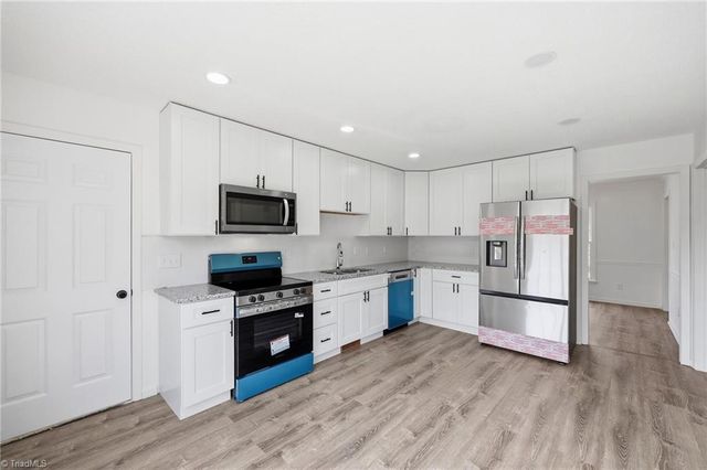 1105 Deerfield Drive, Reidsville, NC 27320