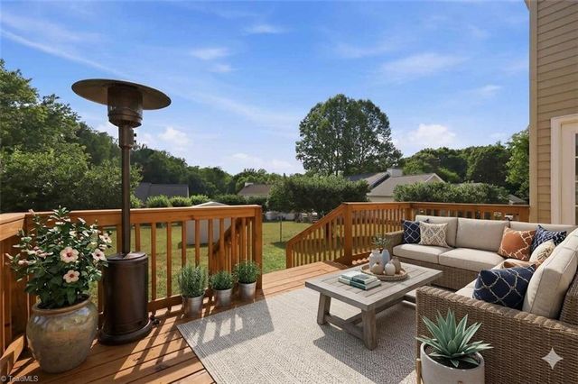 1105 Deerfield Drive, Reidsville, NC 27320