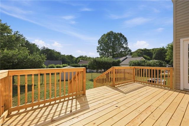 1105 Deerfield Drive, Reidsville, NC 27320