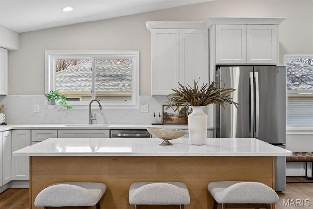 847 Palm Bay Drive, Ellisville, MO 63021