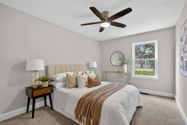 847 Palm Bay Drive, Ellisville, MO 63021