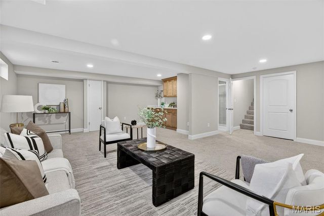 847 Palm Bay Drive, Ellisville, MO 63021