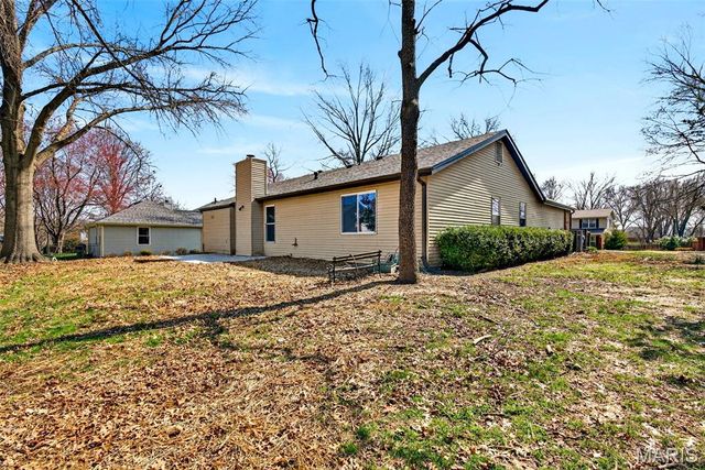 847 Palm Bay Drive, Ellisville, MO 63021