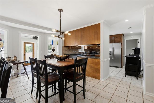 5817 Huddersfield Road, Macon, GA 31210
