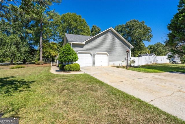 5817 Huddersfield Road, Macon, GA 31210